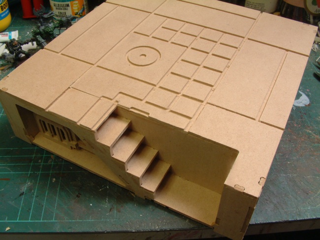 Completed mirrored tile